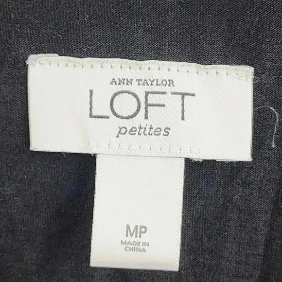 Loft Scoop Neck Short Sleeve Details neckline Black Top Women's M/P - Picture 4 of 6